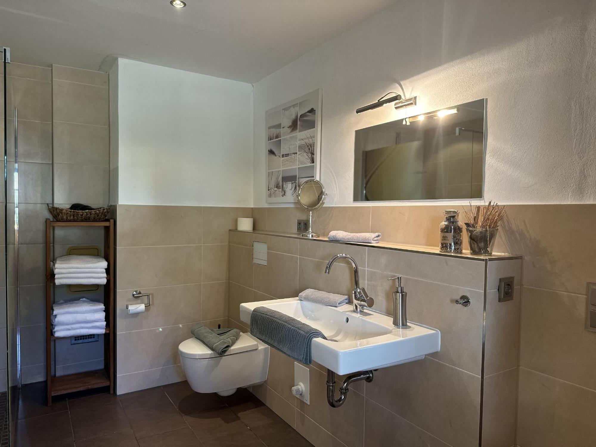 Ferienhaus Kleine Flucht Neuendorf Putbus Luaran gambar